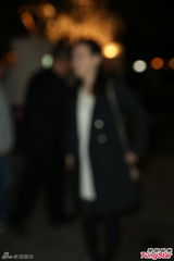 组图：陆川戴立忍曾宝仪等现身张震婚礼