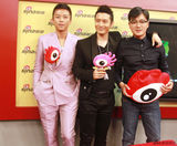 组图：黄晓明邓超佟大为做客聊《中国合伙人》