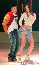 组图：韩国《MCD》李升基战胜梁耀燮获三连冠