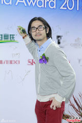 组图：颜卓灵失金马影后 导演黄修平反倒恭喜