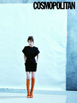 高清组图：韩智慧百变魅力写真 低胸装小秀性感