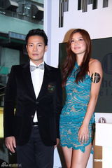 组图：乐基儿证实黎明由公司退位