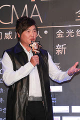 组图：华语榜中榜启动 许茹芸曝6月韩国办婚礼