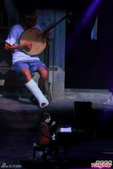 组图：朗朗现场演奏最佳电影配乐组曲精彩万分