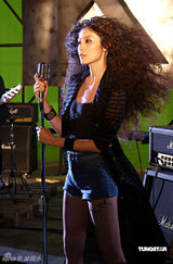 高清组图：陈慧琳全新造型拍新歌《微光》MV 