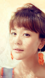 组图：海陆写真香肩微露 性感小清新