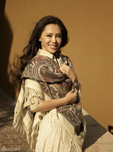 组图：孔维曝光最新写真 飘逸造型展现别样秋意 