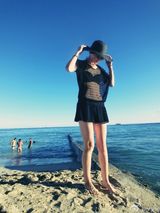 组图：高晓松全家美国度假 娇妻爱女比基尼出镜