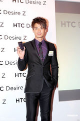 组图：钟嘉欣拒提绯闻男友林峰 视后人选看好佘诗曼