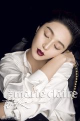 高清图：范冰冰登《嘉人》封面 帅气裸妆气质迷人