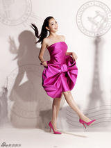 组图：蒋梦婕拍摄旅行封面 阳光系女孩小清新