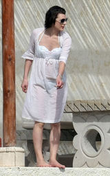 幻灯图集：米拉-乔沃维奇和老公墨西哥度假