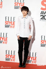 高清图：徐静蕾牵手黄立行 《杜拉拉》未映先拿奖