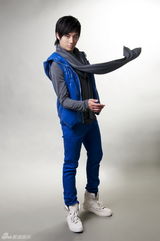 组图：赵文浩拍摄动感写真展现全新自我