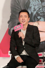 组图：韩庚光棍节宣传新片 笑谈前任女友