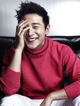 组图：罗晋曝光生日写真  深情萌男演绎半熟宣言