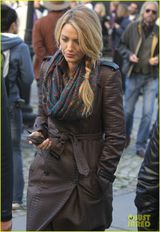 组图：莱弗利梅斯特齐聚《绯闻女孩》片场