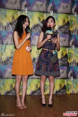 组图：Ella洋装红唇美艳现身 代言女性影展