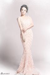 组图：张蓓蓓粉色礼服尽显温婉优雅