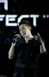 高清图：RAIN北京开唱爆满 性感卖萌引尖叫