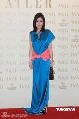 组图：周年舞会晚宴开幕 赌王多位家人亮相捧场