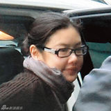 黎明旧金山豪宅迎新年 乐基儿面色红润甜蜜拥抱(图)