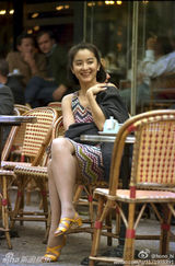 组图：网曝林青霞素颜街拍美照宛若少女