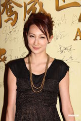 组图：陈炜自曝遭遇灵异事件 新剧演反派挑战自我