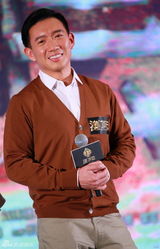 组图：《澳门风云》周润发暴瘦20公斤回归赌神