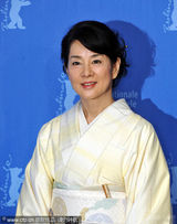 幻灯图：《弟弟》柏林发布会 吉永小百合和服亮相