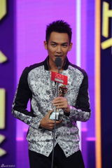 组图：国剧盛典巍子刘涛视帝后 文章获最佳导演