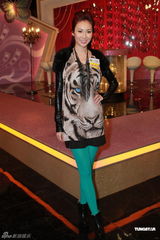 高清组图：庄思敏羽翘主持《姊妹淘》 吕慧仪等助阵