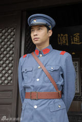 幻灯图：《广府太极传奇》将登央一 黄圣依开武馆