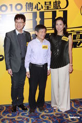 组图：商台新直播节目出街 陈志云否认调走查小欣