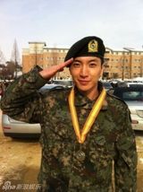 策划：校服军装白大褂 韩版美男制服诱惑