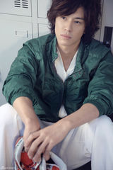 组图：陈楚河运动写真出炉 清澈眼神散发魅力