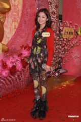 高清图：阿Sa(蔡卓妍)揭幕琉璃展 被预测三十岁当妈妈