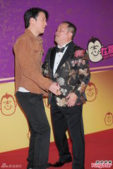 组图：刘嘉玲短裙丰腴现身 黎明憔悴祝寿曾志伟