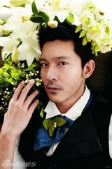 组图：立威廉新写真花样美男演绎另类优雅