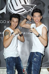 组图：飞轮海今年无缘合体 Darren计划向女友求婚