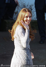 组图：凯特王妃孕后亮相小腹微隆幸福洋溢