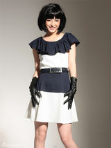 组图：杨紫彤登时尚杂志封面 展露甜美迷人笑容