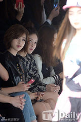 组图：李多熙(李多喜)T-ara等性感裙装亮相首尔时装周