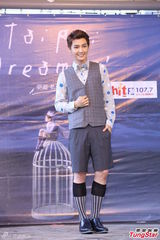 组图：炎亚纶视周杰伦为贵人 与初恋女友话题多