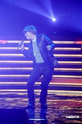 幻灯图：汪明荃等录节目 直言没有联系陈志云