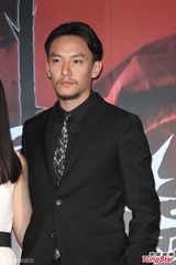 组图：杨采妮携张震宣传导演处女作