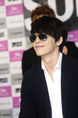 高清组图：Super Junior首尔开唱 f(x)任嘉宾助阵