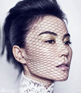 组图：王菲离婚后现身 过往奇装异服造型盘点