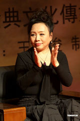 高清组图：女高音歌唱家宋丽华出辑张亚东捧场