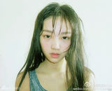 组图：武大女神微博走红 清新甜美运动风